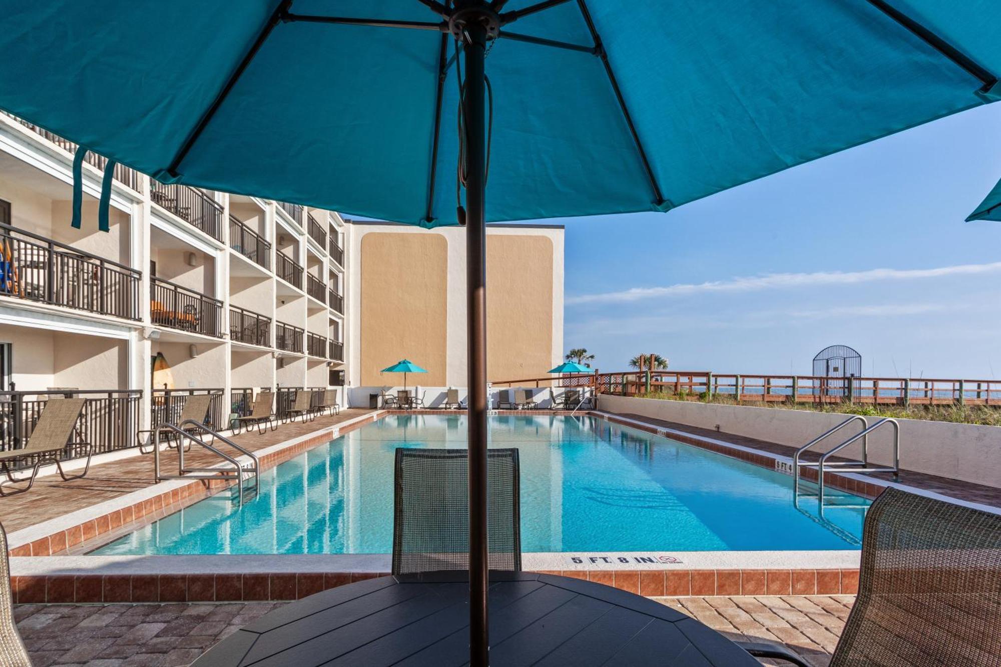 Beachers Lodge Кресент-Бич Экстерьер фото