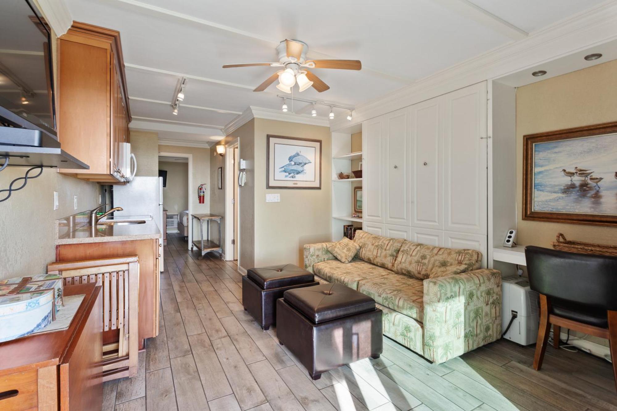 Beachers Lodge Кресент-Бич Экстерьер фото
