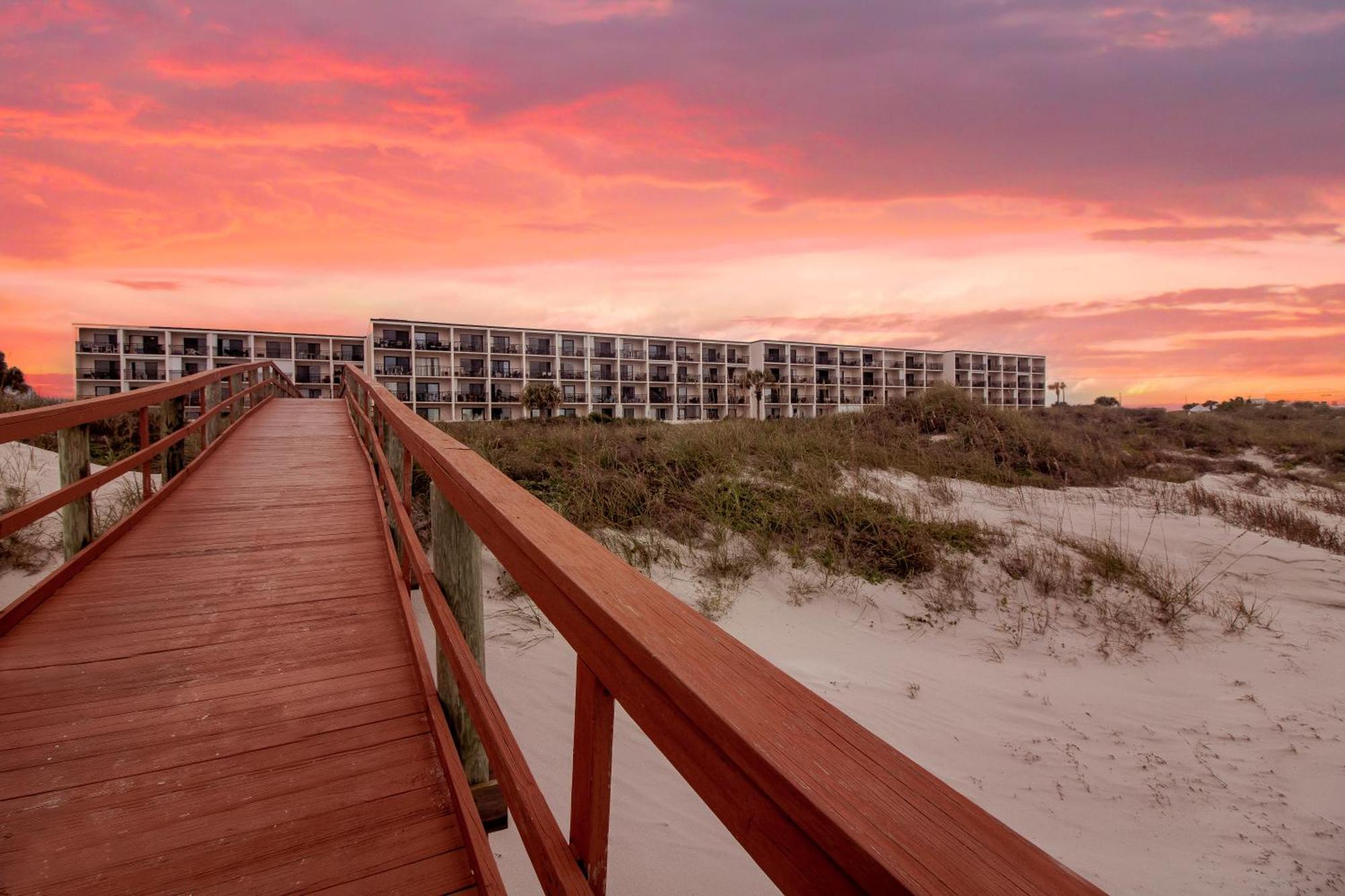 Beachers Lodge Кресент-Бич Экстерьер фото